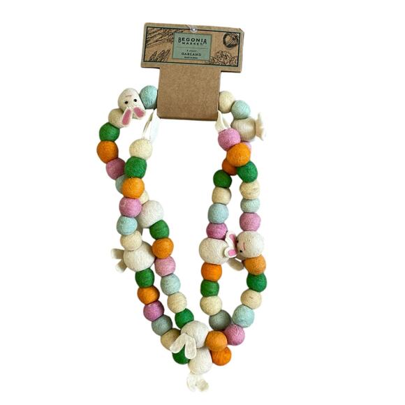 Begonia Market Felt Fabric Bunny & Pom Pom Easter Garland 6 ft Multicolor New - Picture 1 of 8